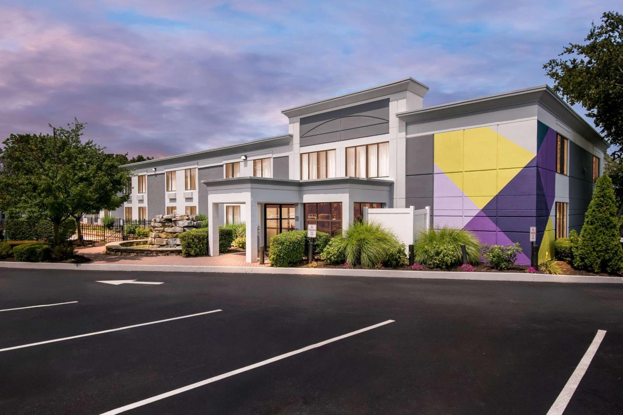 Spark By Hilton Hummelstown Hershey Luaran gambar